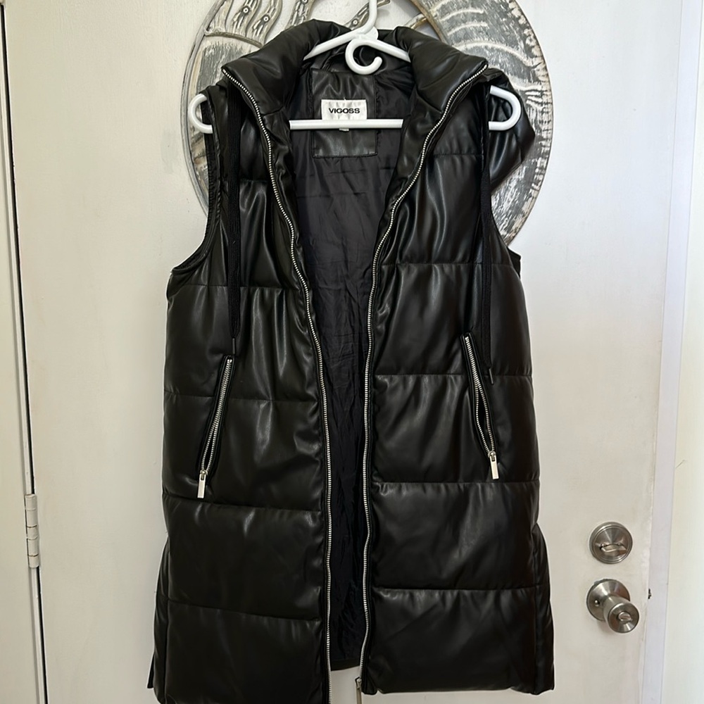 Vigoss black pleather vest with hood